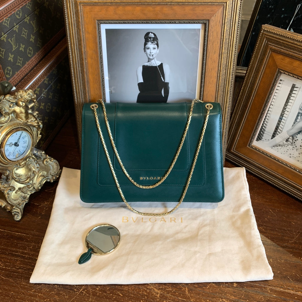 Bvlgari Serpenti Forever Shoulder Bag Emerald Green Leather Gold Hardware
