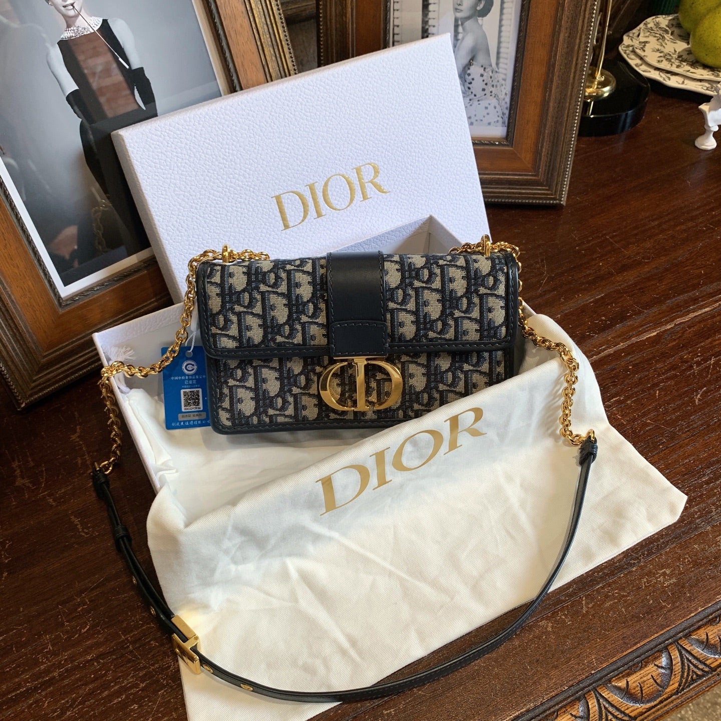 Dior 30 Montaigne Shoulder Bag Navy Blue Dior Oblique Canvas Gold Hardware