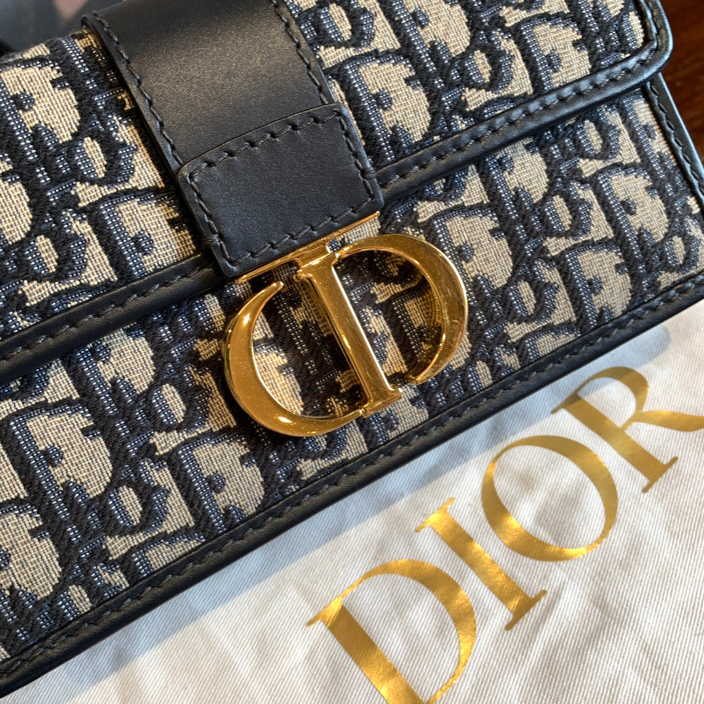Dior 30 Montaigne Shoulder Bag Navy Blue Dior Oblique Canvas Gold Hardware
