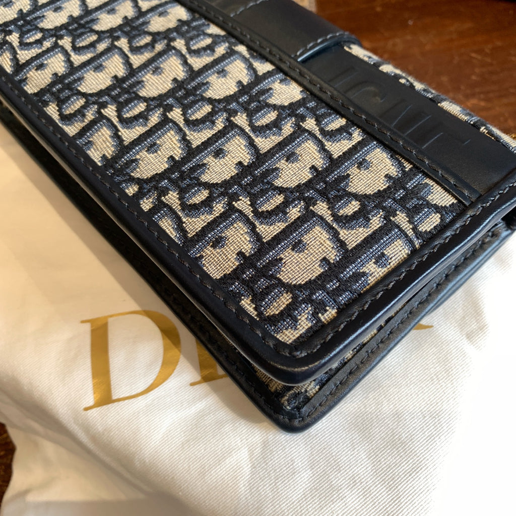 Dior 30 Montaigne Shoulder Bag Navy Blue Dior Oblique Canvas Gold Hardware