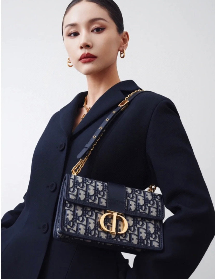 Dior 30 Montaigne Shoulder Bag Navy Blue Dior Oblique Canvas Gold Hardware